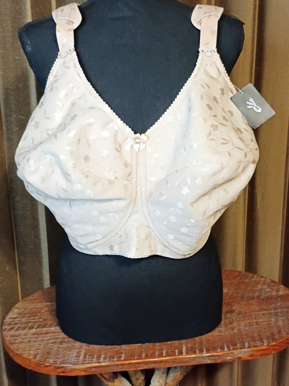 Elila Nude Floral Full Coverage Bra